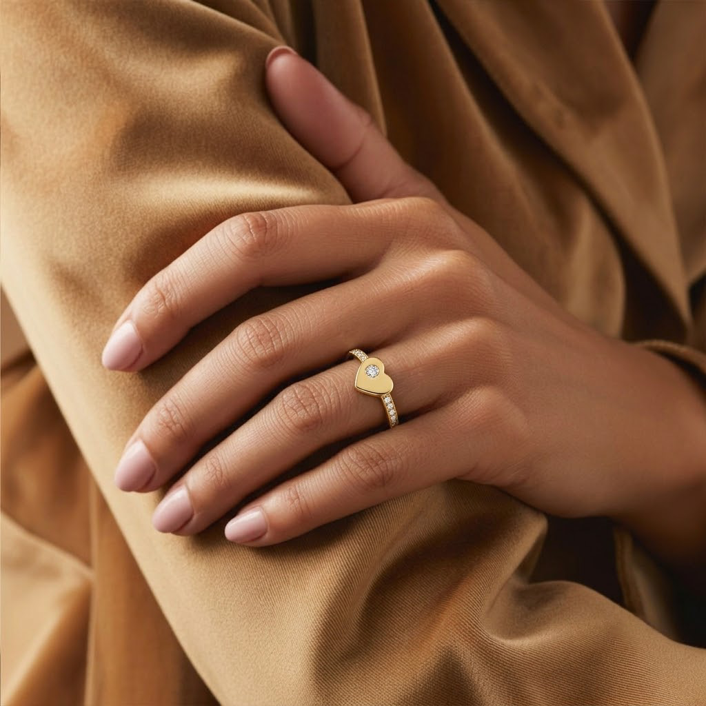 Amour Pavé Ring