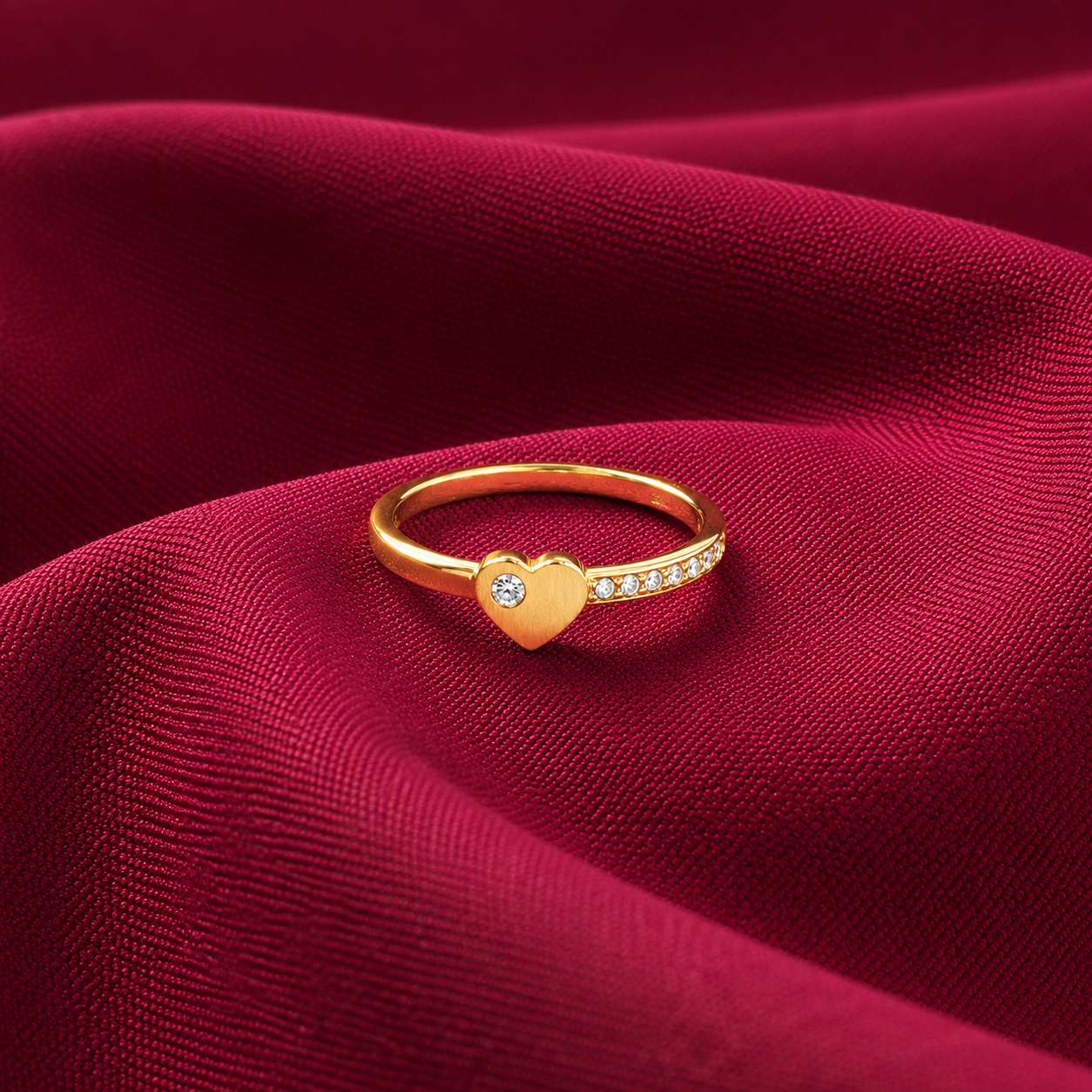 Amour Pavé Ring