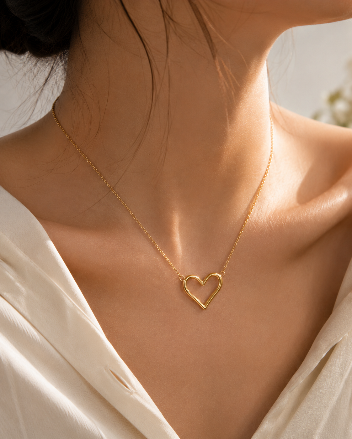 Lumié Heart Necklace