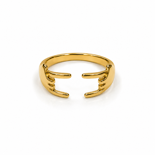 Mano Ring